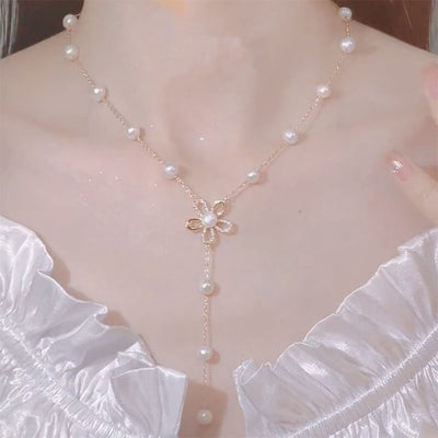 Elegant Freshwater Pearl Necklace