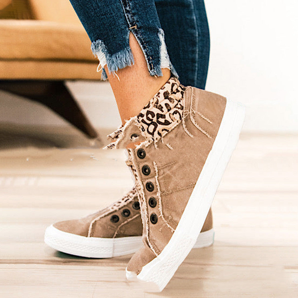 Lace-up Leopard Print Boots