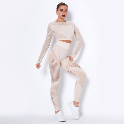 Seamless Knitted Sexy Yoga Clothing Suit Striped