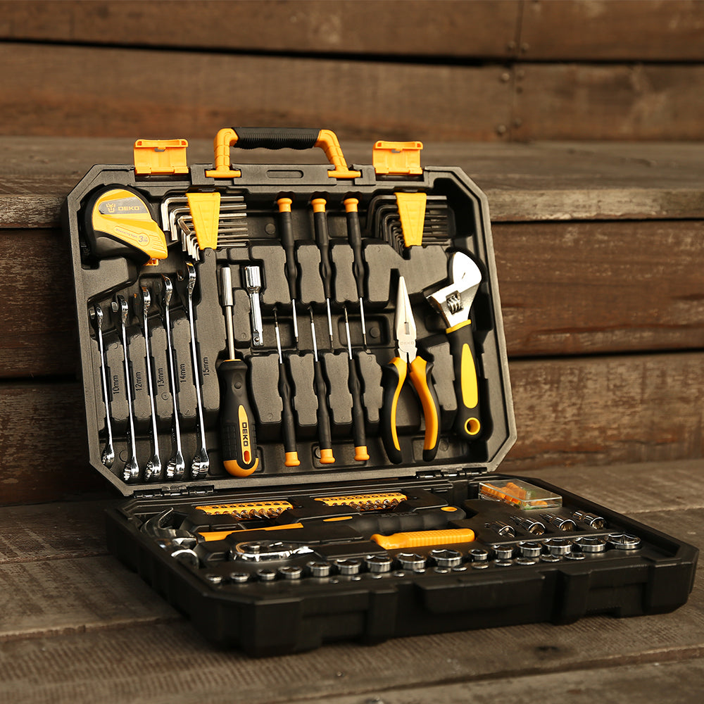 Simple Car Repair Tool Set